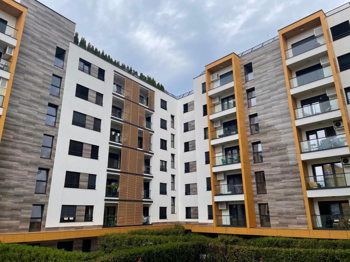 Apartment Sun City 2 Belgrado Esterno foto